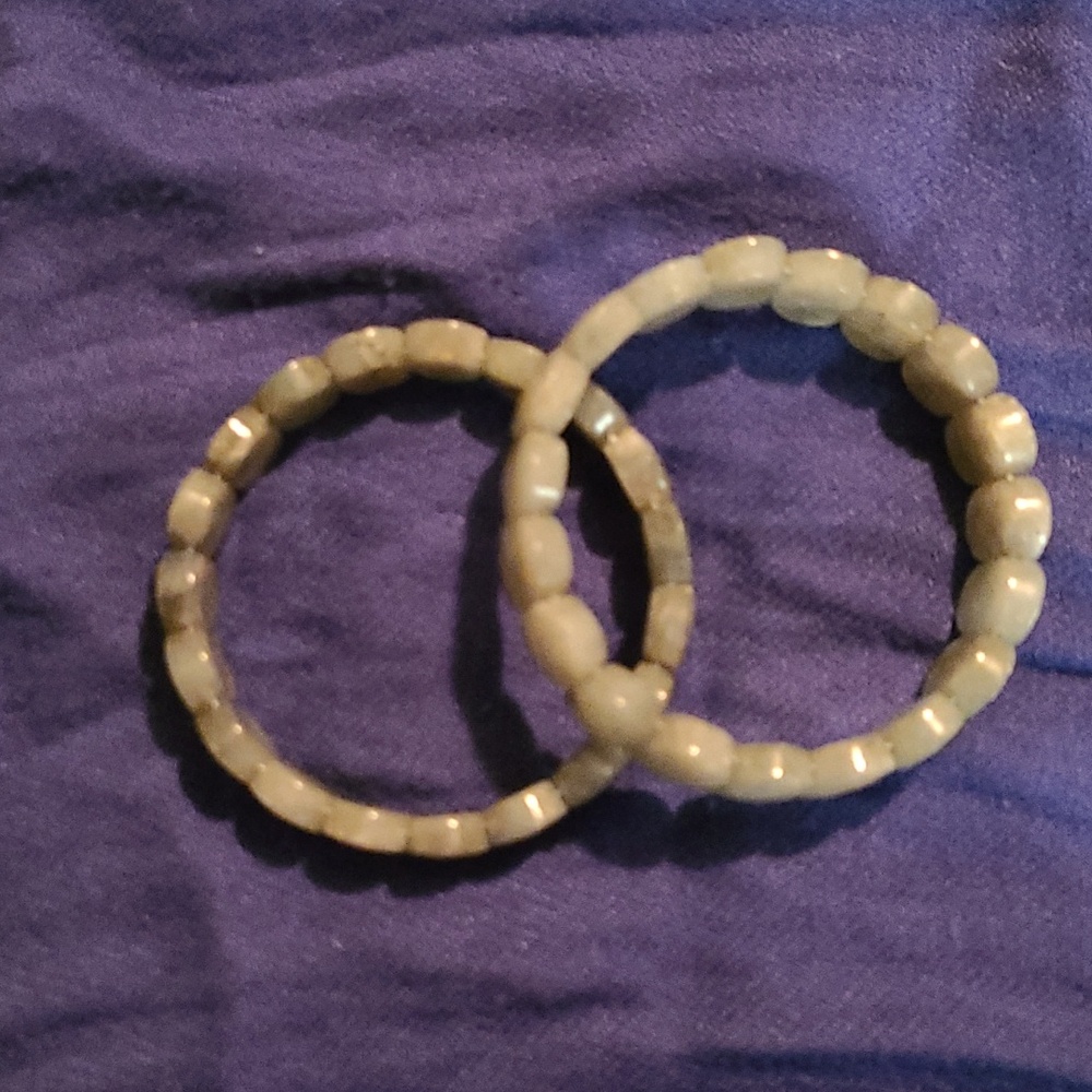Labradorite soft bangle - Picture 2 of 3